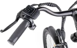 Myatu E-Bike Voor Heren En Dames Lage Instap Met 45 Cm Aluminium Frame, 6 Versnellingen, 250 Wh Afneembare Lithium Batterij 40-80 Km Range, Trekking Ebike Met 1.95 X 26 Inch Wiel (Zwart, Urban) -fiets 1200x753