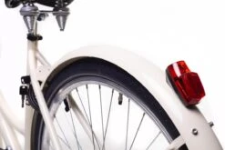 Amigo Forest - Transportfiets 28 Inch - Damesfiets Met Voordrager - Crème 14 Amigo Forest - Transportfiets 28 Inch - Damesfiets Met Voordrager - Crème -fiets 1200x801 7