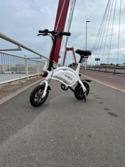 Windgoo - B3 Elektrische Long-Range E-Bike Met Trappers - E-bike - 25Km / H - Wit -fiets 900x1200 1